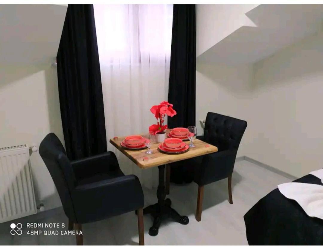 Pera Colour House Aparthotel Istanbul Room photo