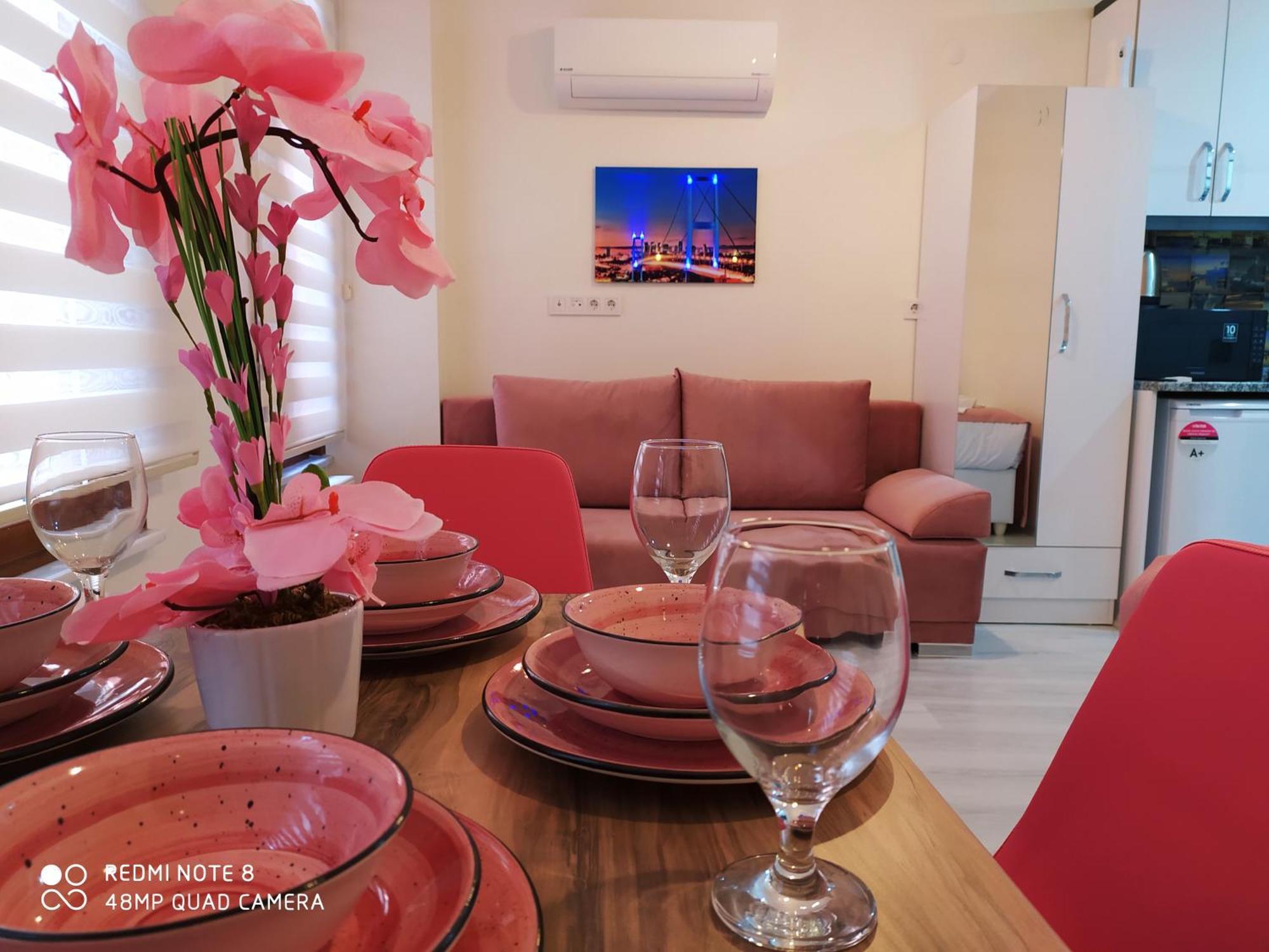 Pera Colour House Aparthotel Istanbul Room photo