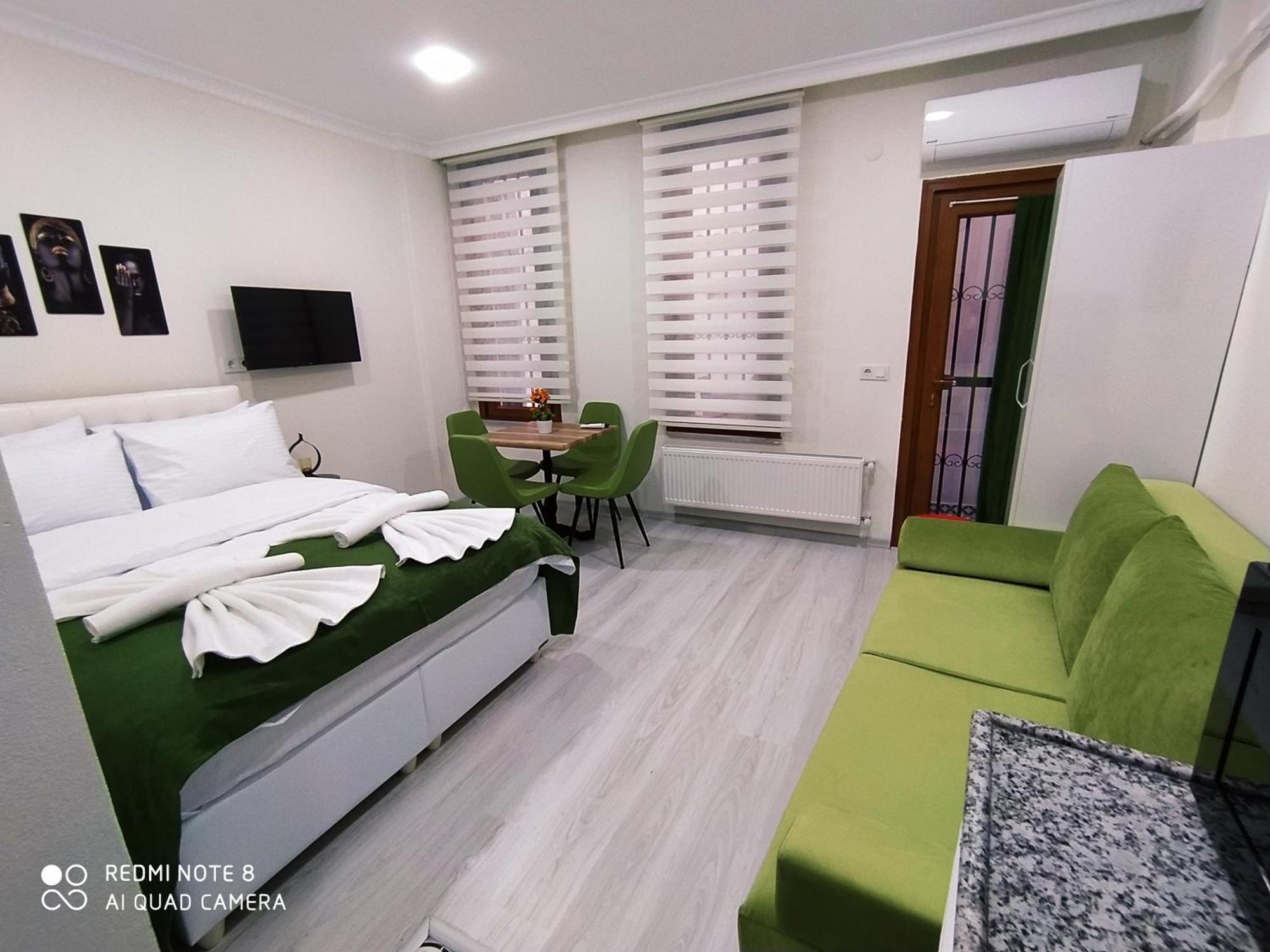 Pera Colour House Aparthotel Istanbul Room photo